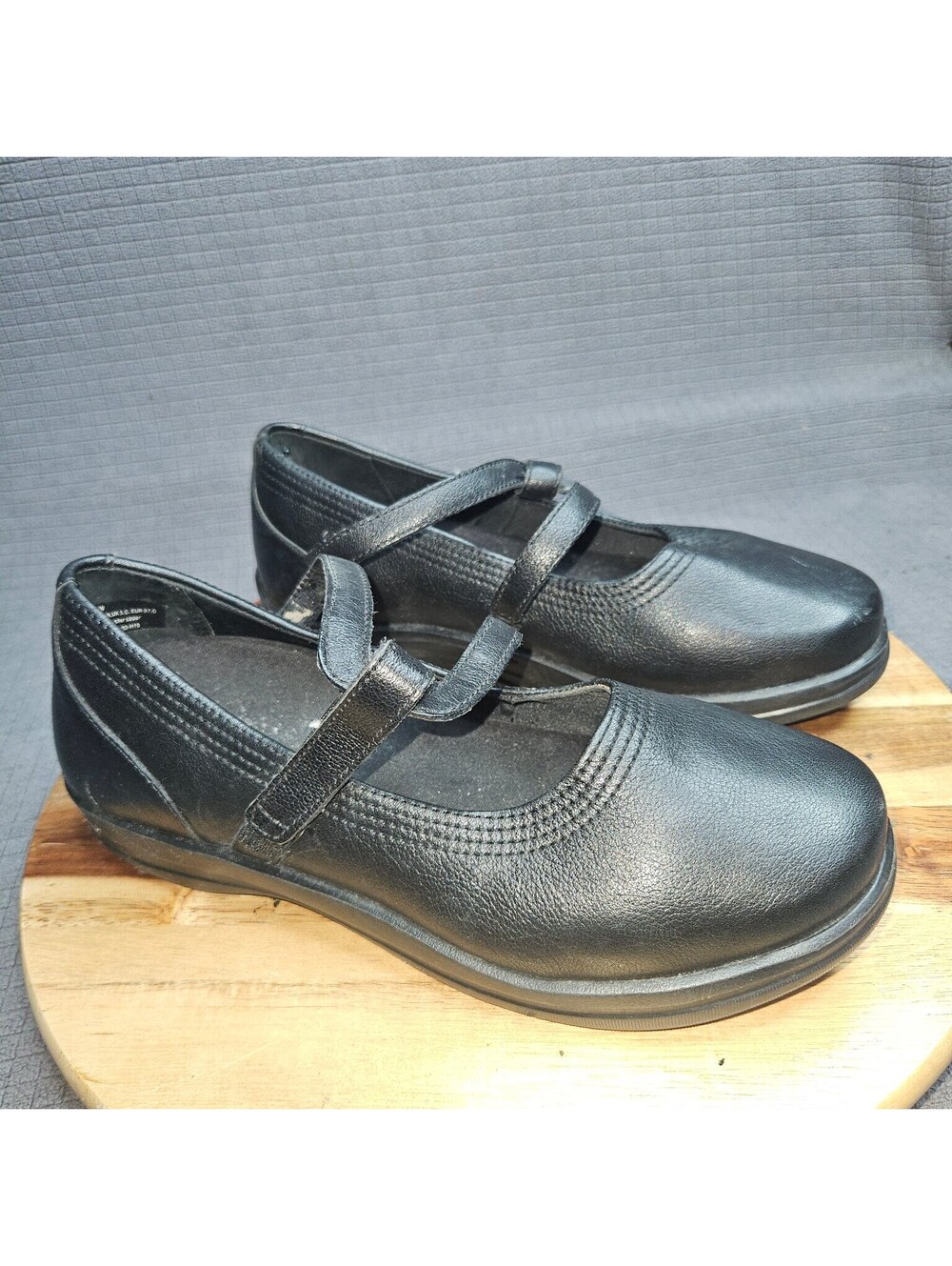 APEX Flats Women's Black US 7.0 XW Leather Mary Jane Slip Resistant